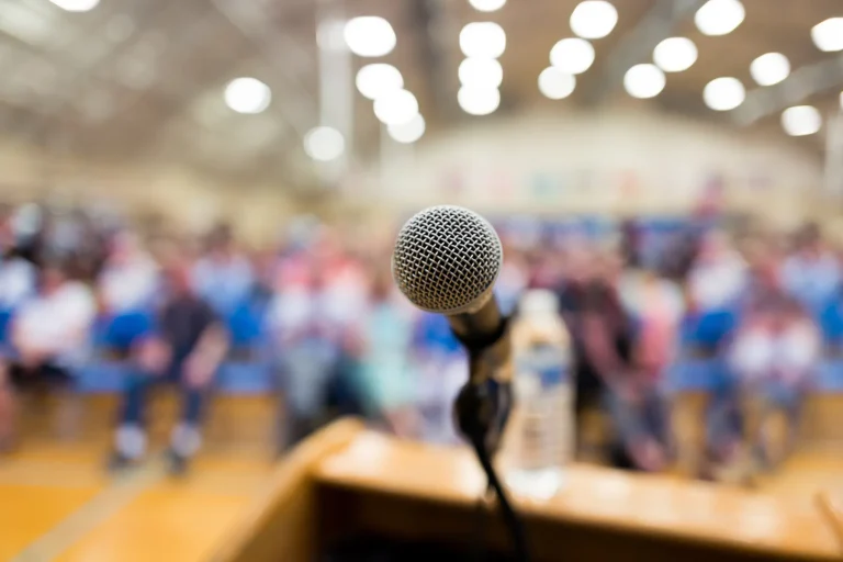 8 Unique Public Speaking Competitions for High School Students